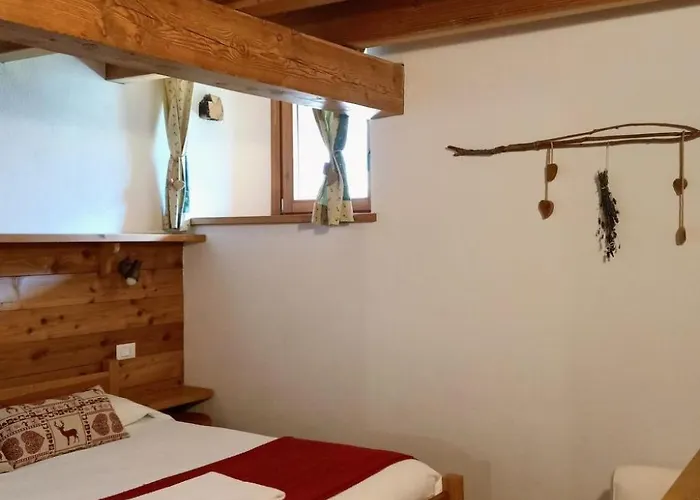 Drei-zimmer-wohnung La Mucca In Gignod By Interhome Apartment